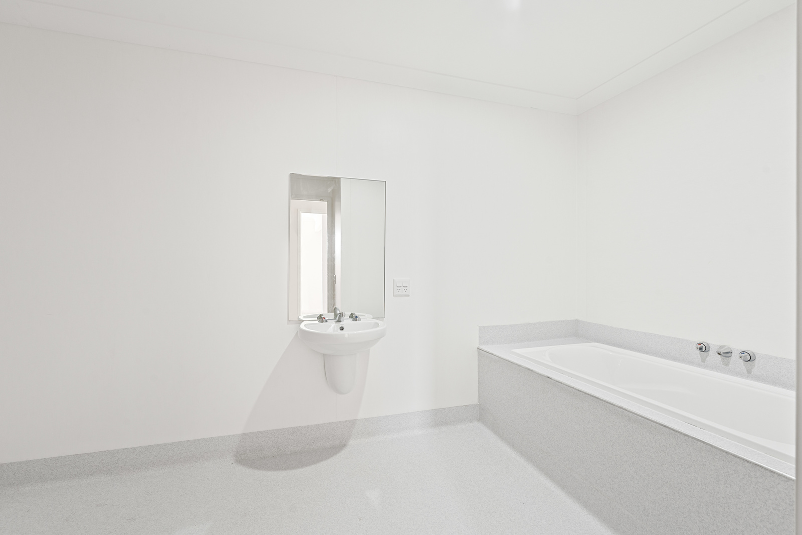 005_Open2view_ID891551-11_Mali_Way