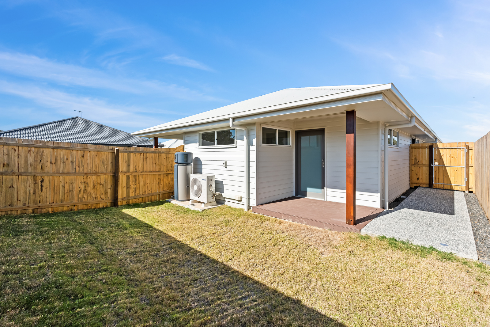 016_Open2view_ID891551-11_Mali_Way